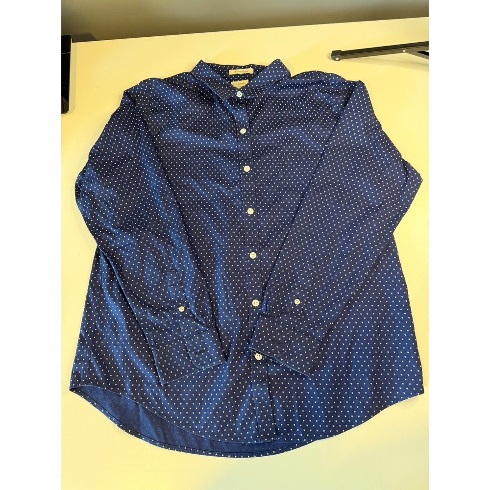 LL Bean Wrinkle Free Button Down Shirt Navy Blue Heart Print Womens Large L Reg